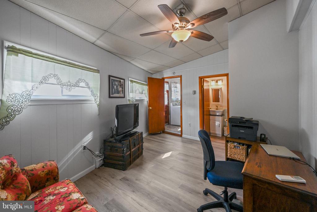 1027 UPTON ROAD