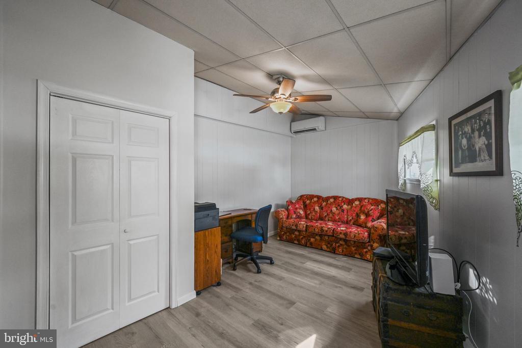 1027 UPTON ROAD