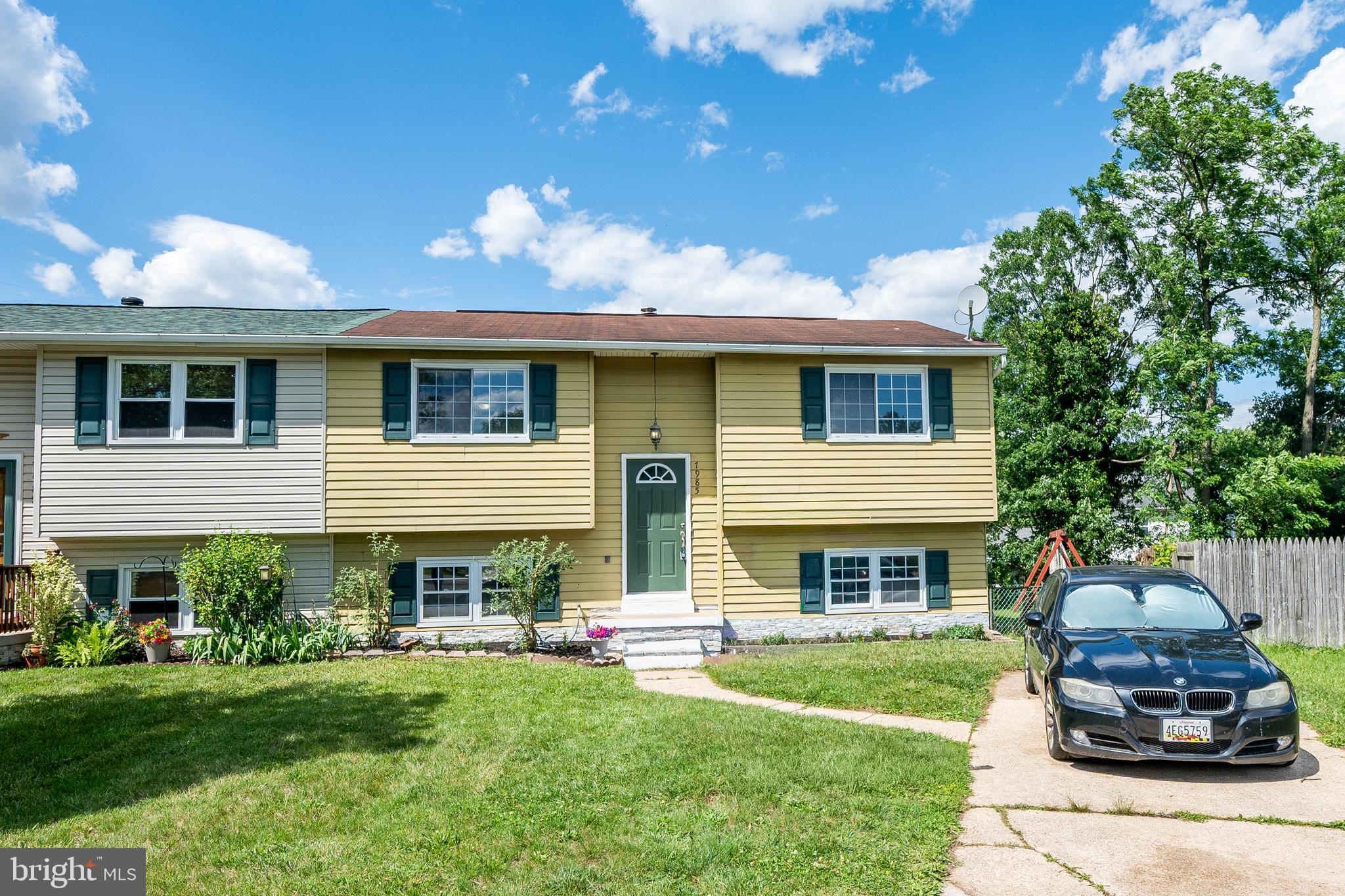 7985 SCOTTS MANOR COURT