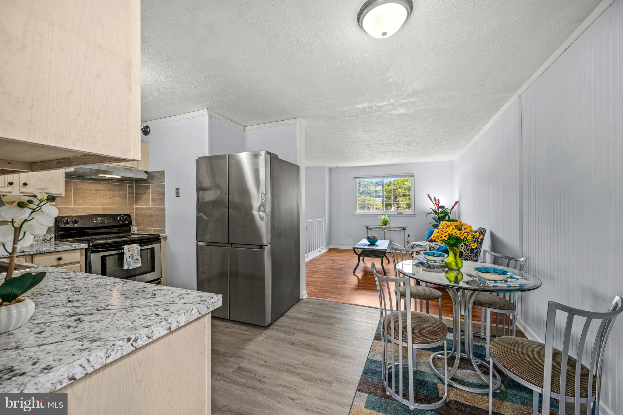7985 SCOTTS MANOR COURT