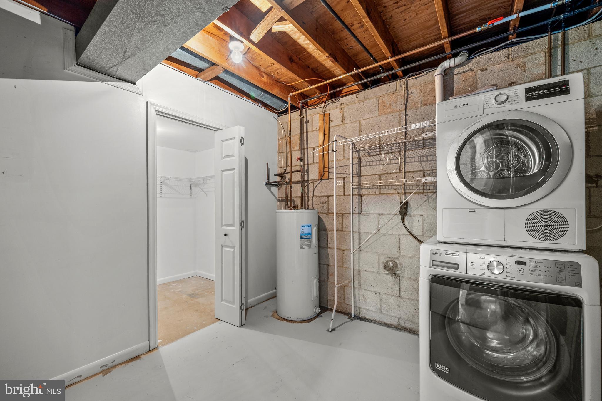 7985 SCOTTS MANOR COURT