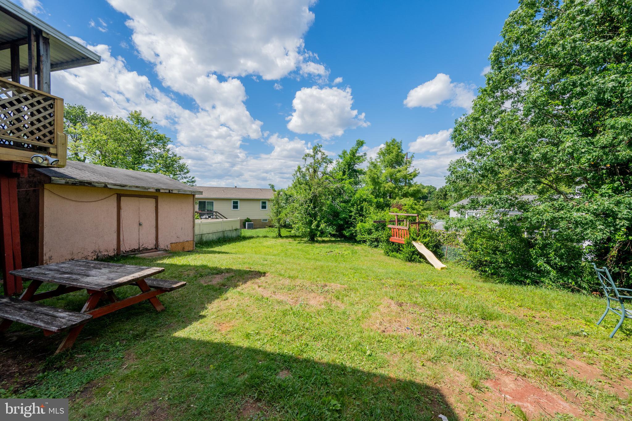 7985 SCOTTS MANOR COURT