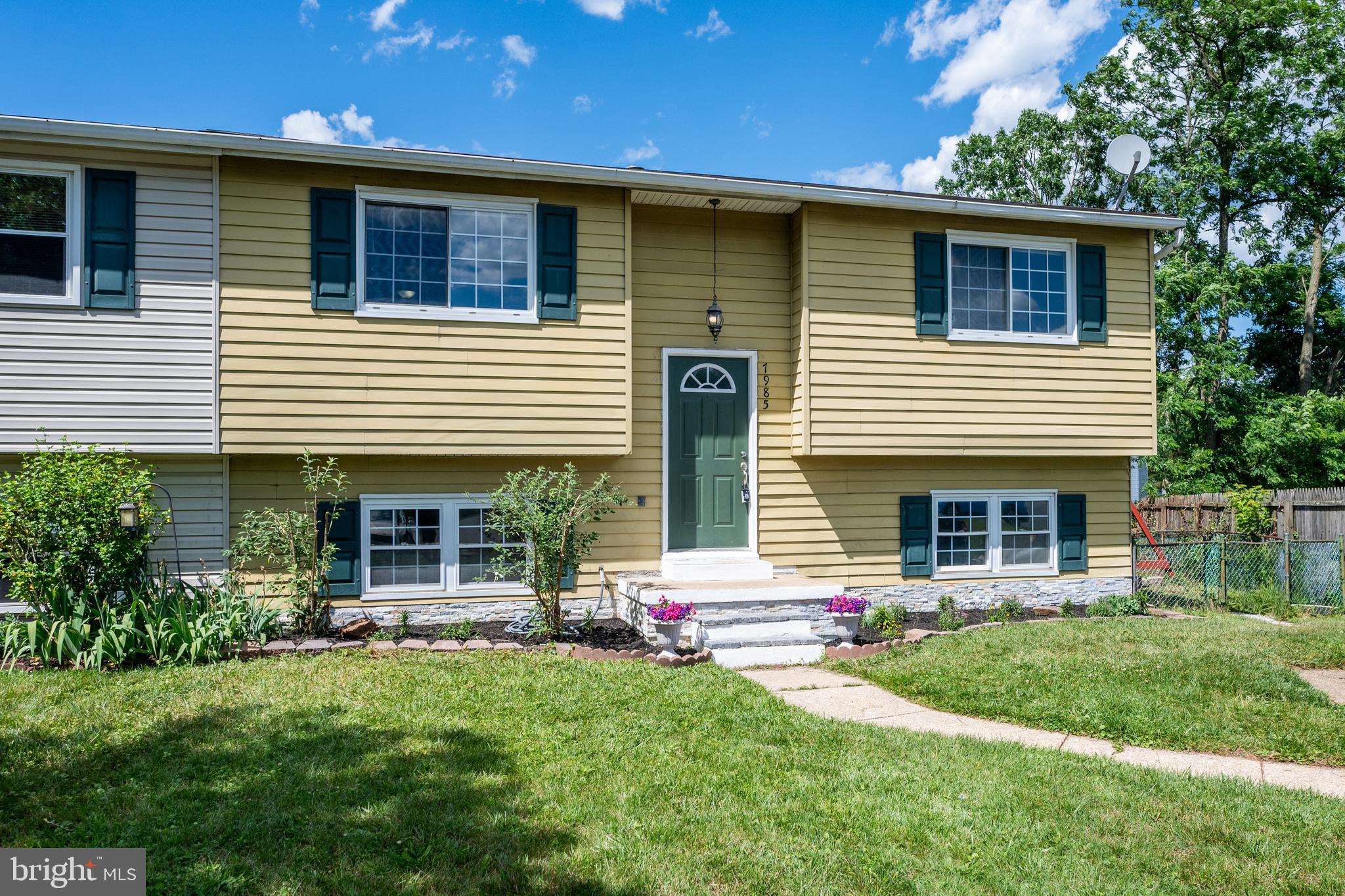 7985 SCOTTS MANOR COURT