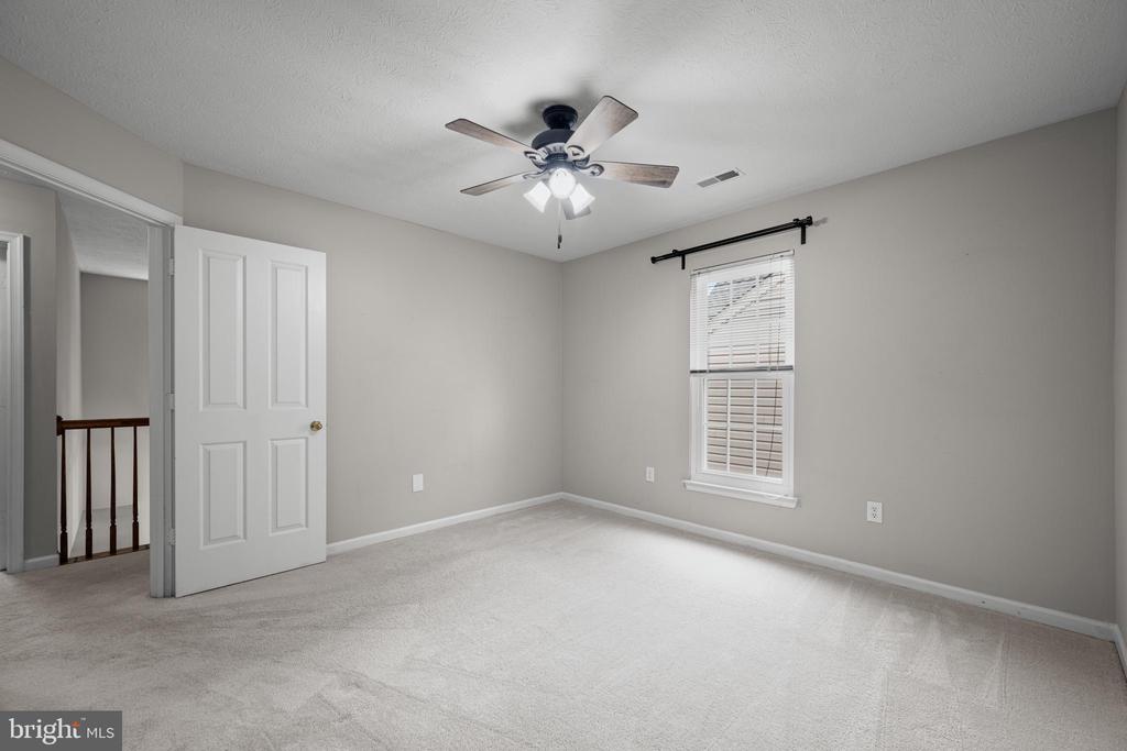 2444 HIGHTEE COURT