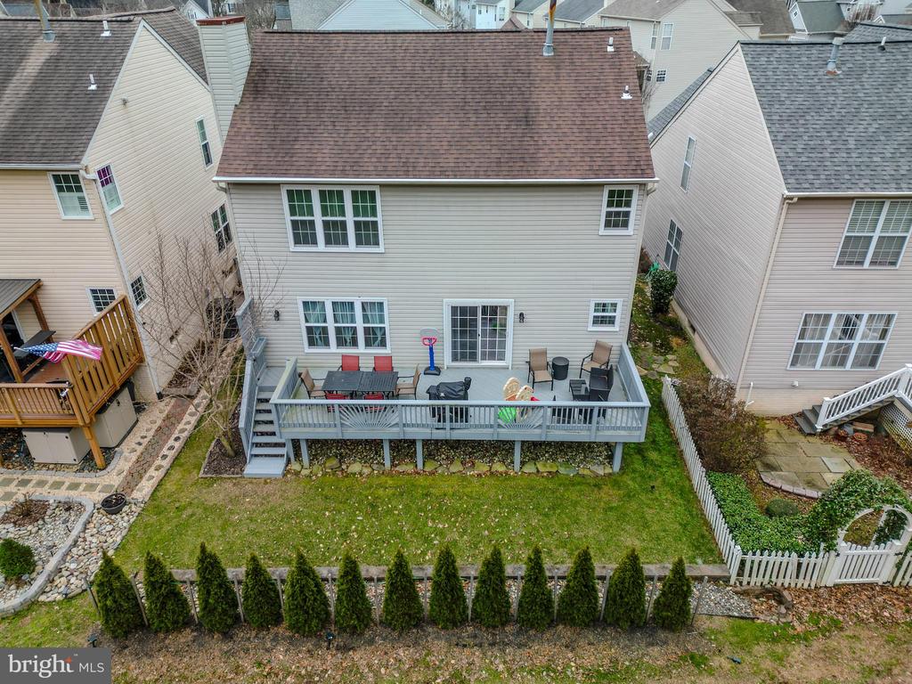 2444 HIGHTEE COURT