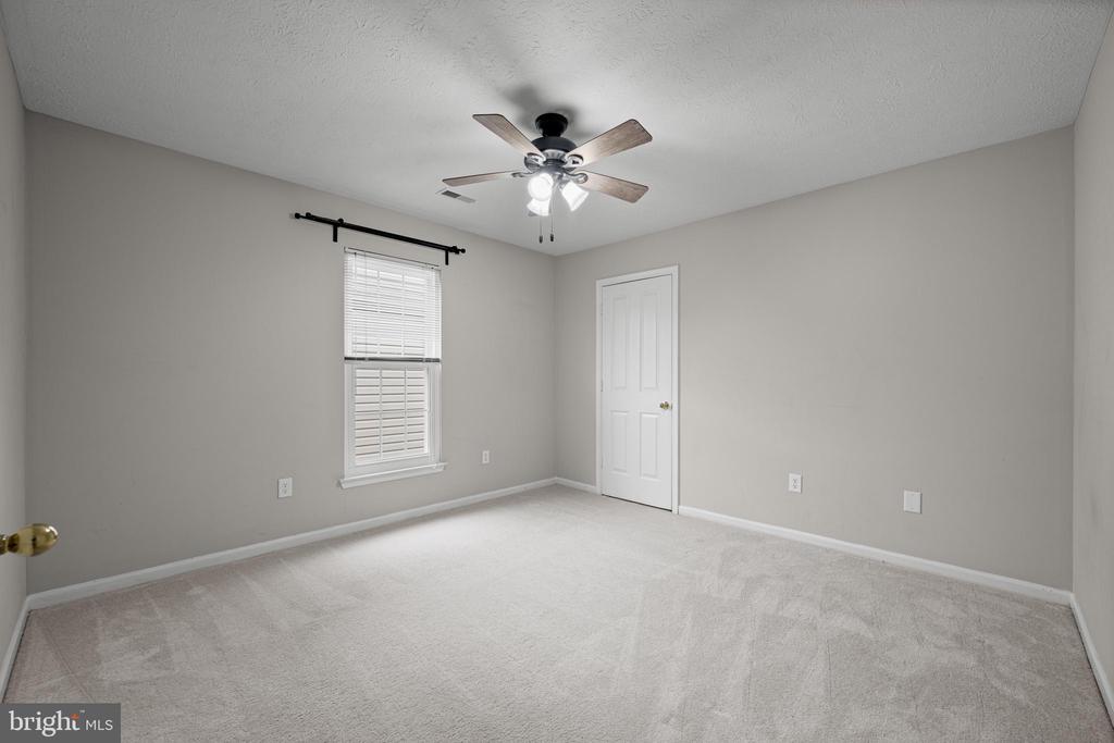 2444 HIGHTEE COURT