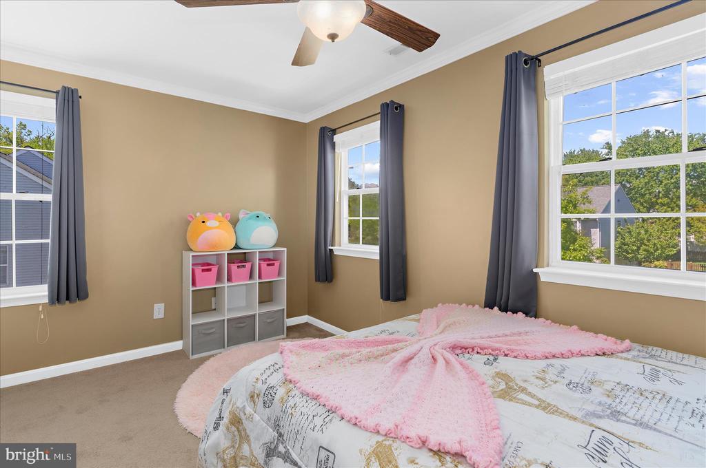 8028 HIGH OAK ROAD