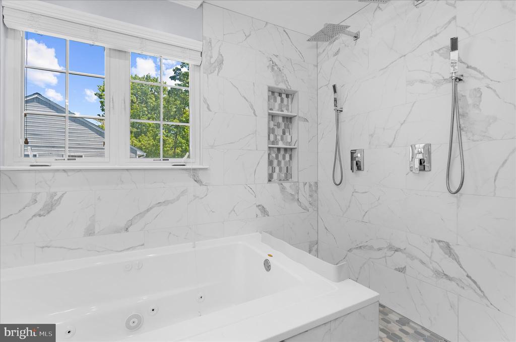 8028 HIGH OAK ROAD