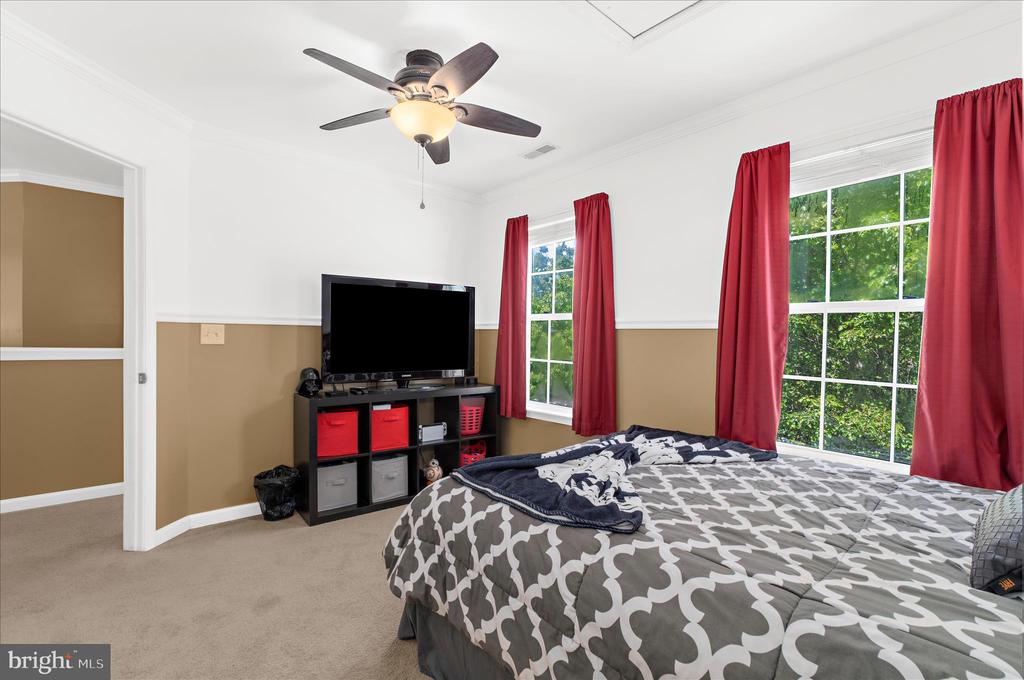 8028 HIGH OAK ROAD