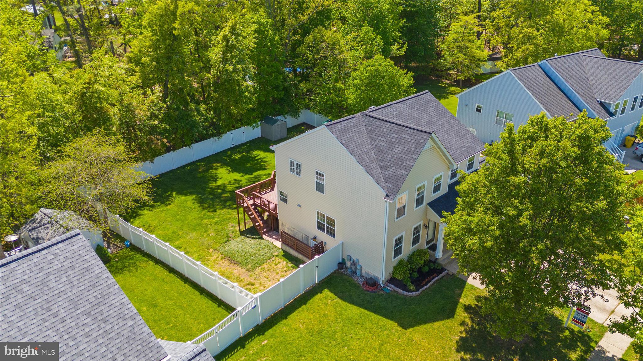 8028 HIGH OAK ROAD