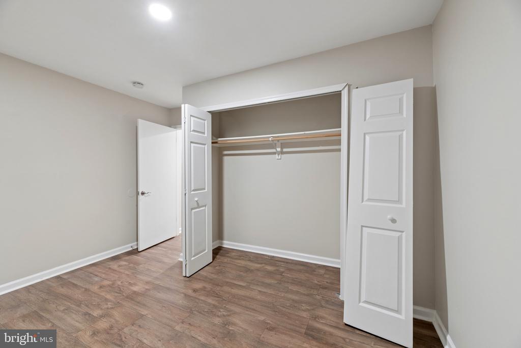 7 SILVERWOOD CIRCLE Unit: 3