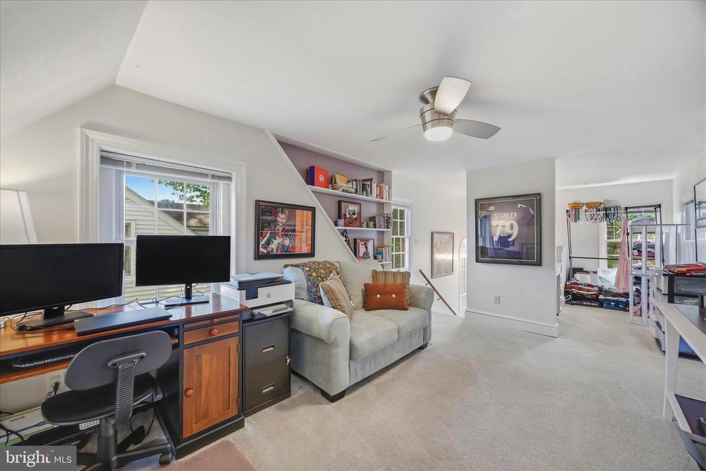503 FOREST VIEW ROAD