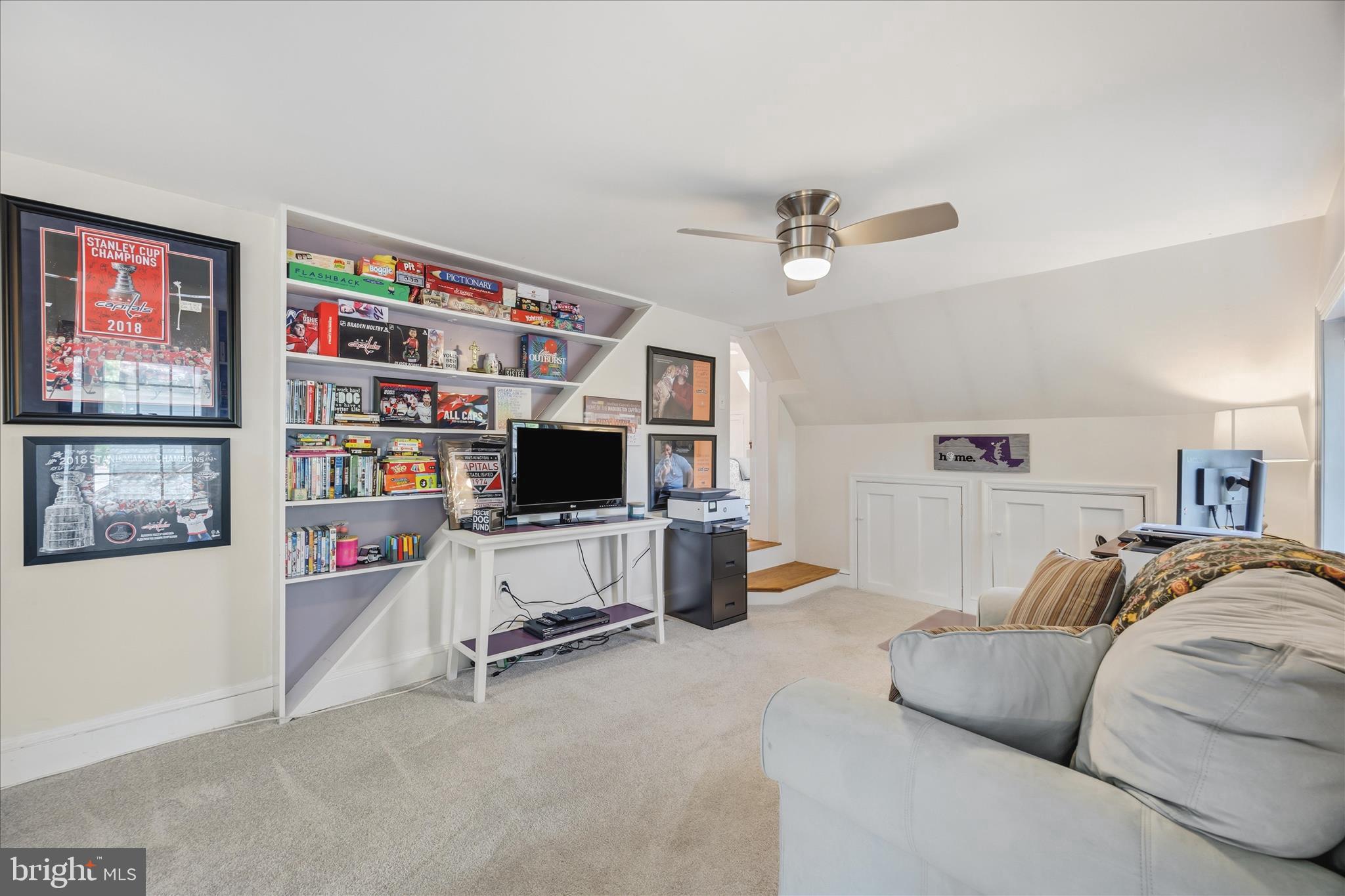 503 FOREST VIEW ROAD