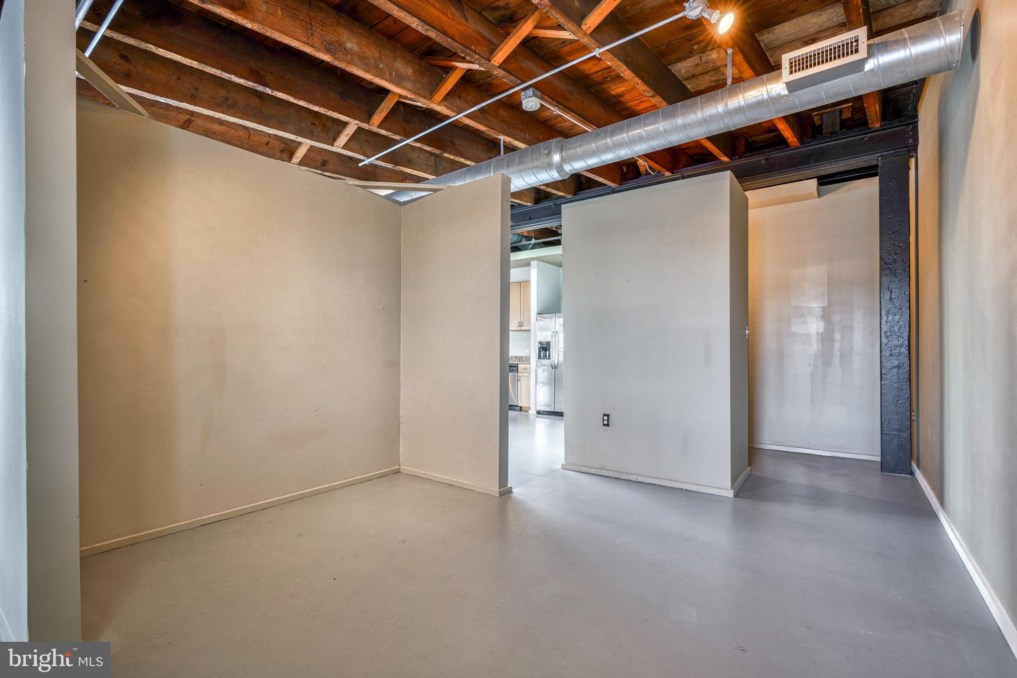 1000 S Charles STREET Unit: 301