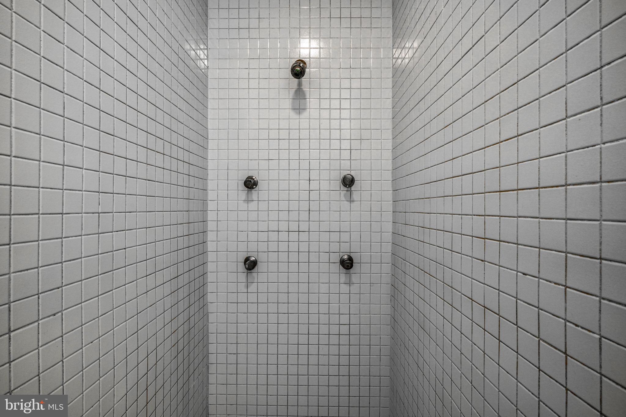 1000 S Charles STREET Unit: 301