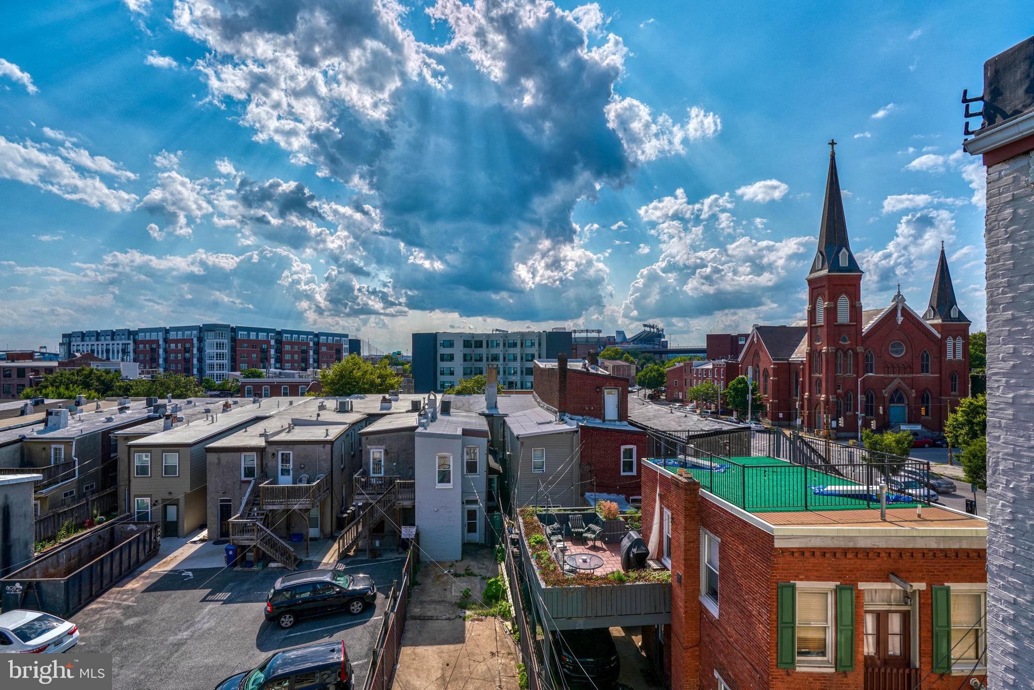 1000 S Charles STREET Unit: 301