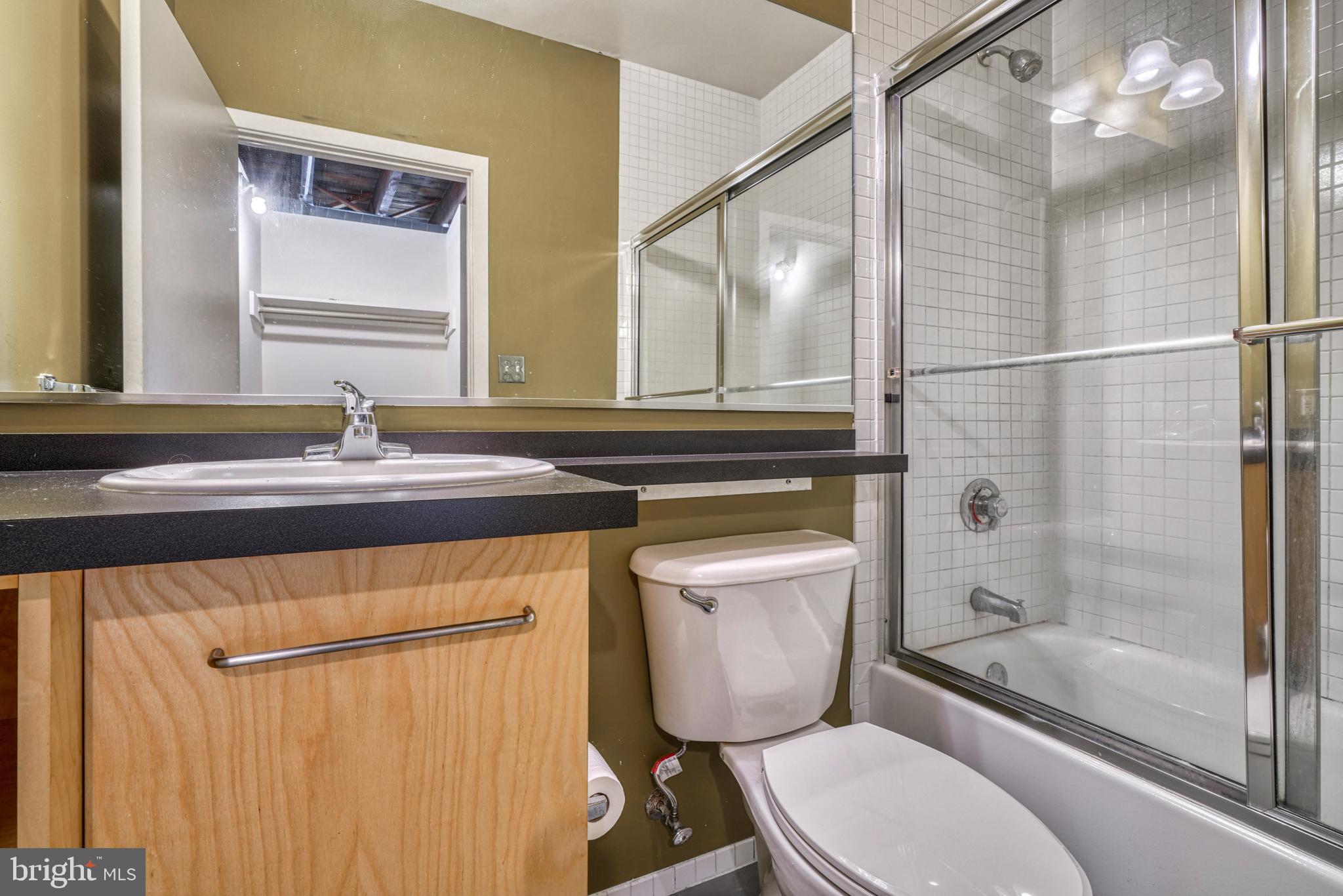 1000 S Charles STREET Unit: 301