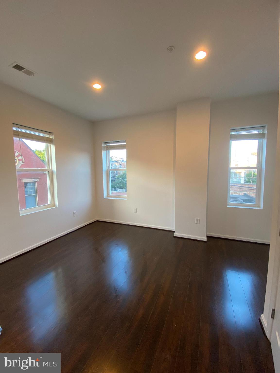 2517 Saint Paul STREET Unit: 2