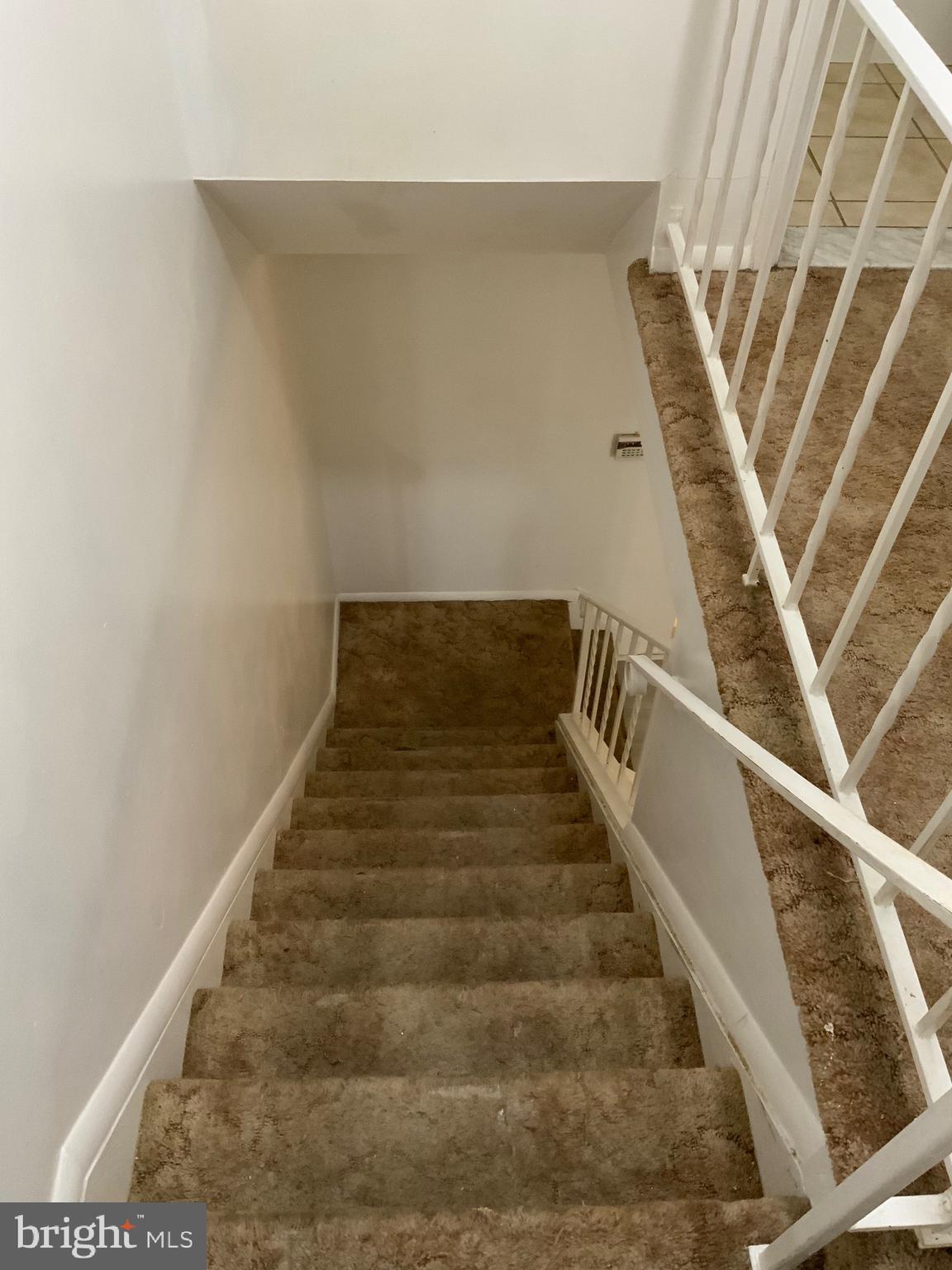 4167 Labyrinth ROAD
