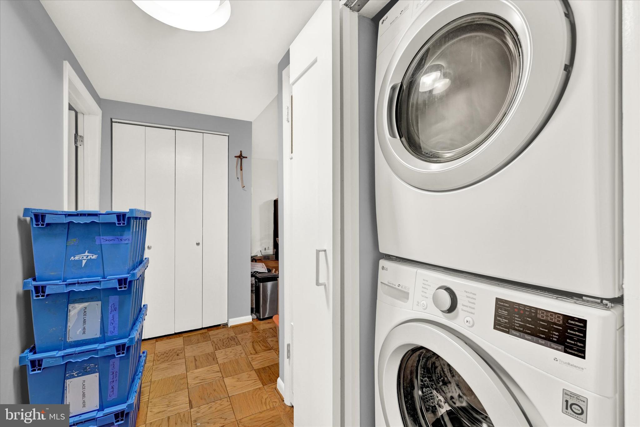 15 Cross Keys ROAD Unit: 15C