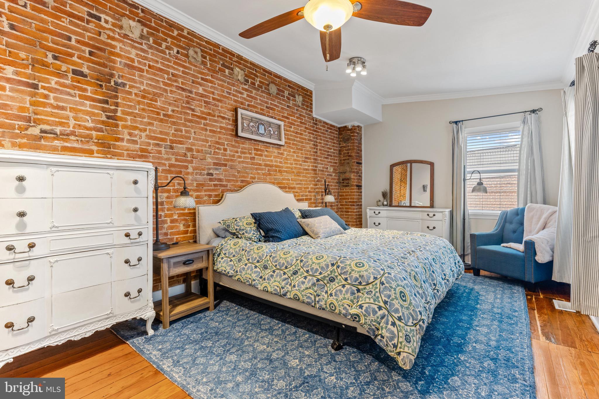 1304 William STREET