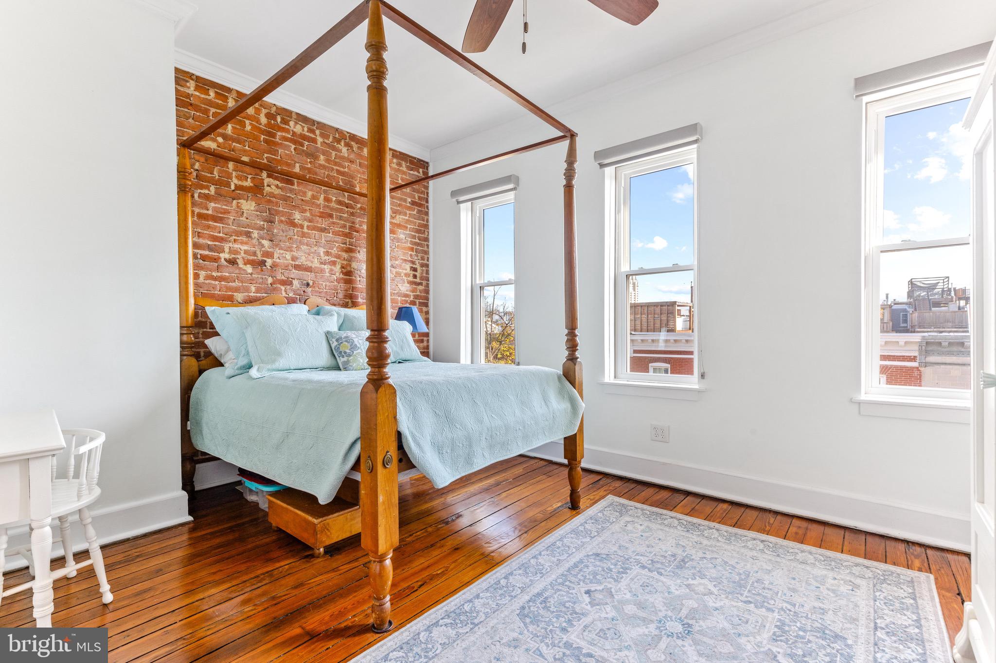 1304 William STREET