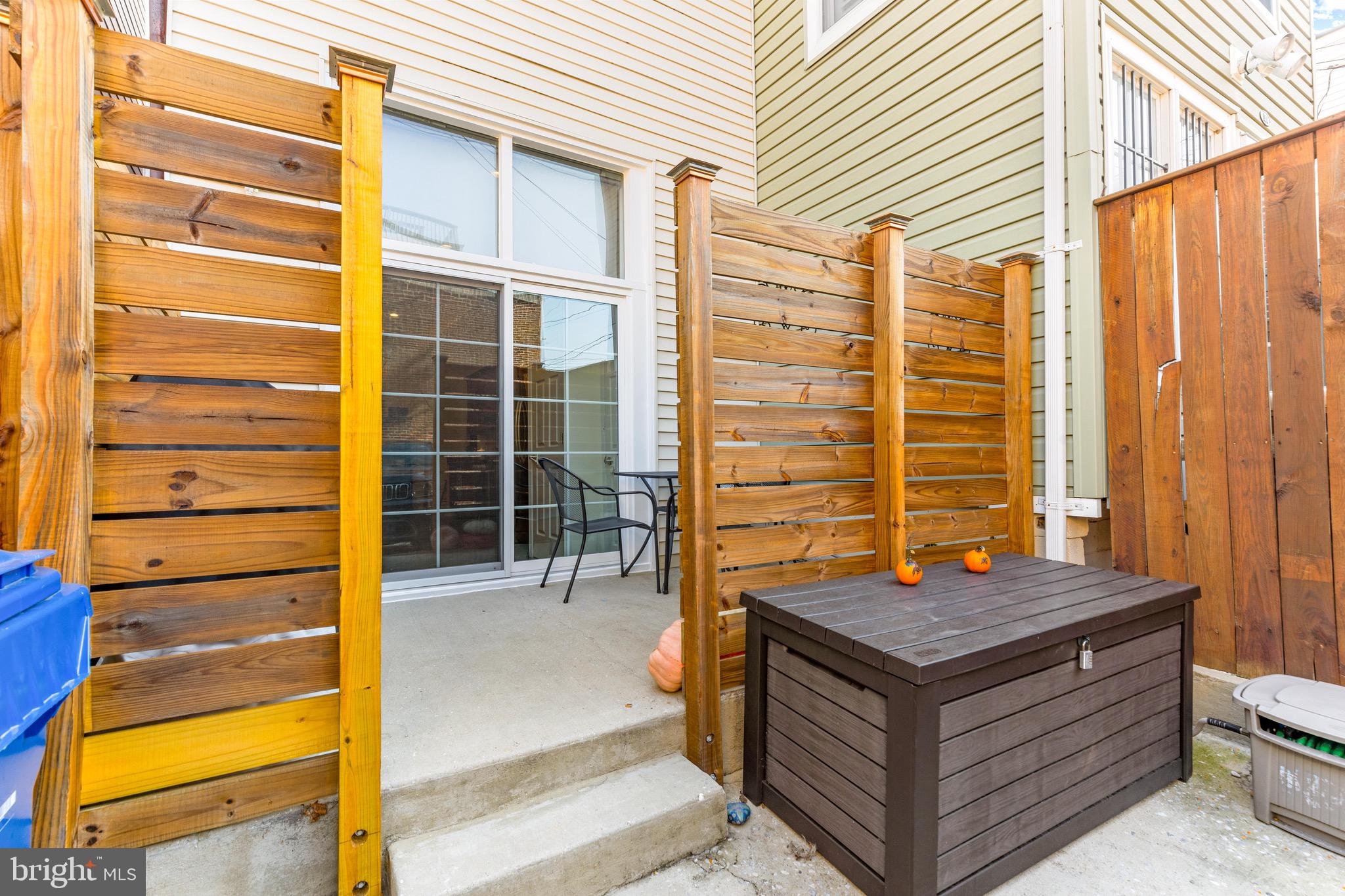 1304 William STREET