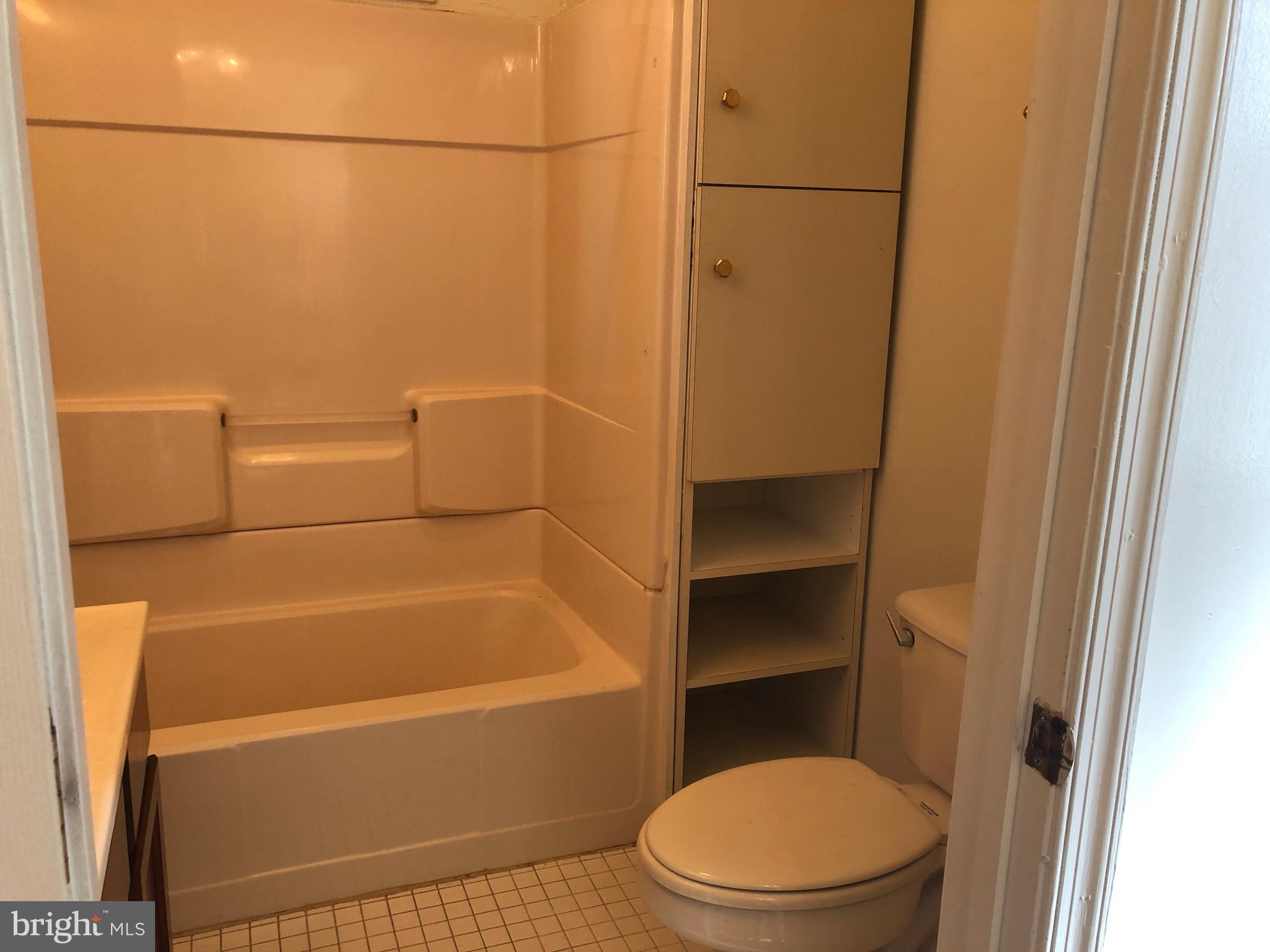 531 S Ann STREET Unit: 2A