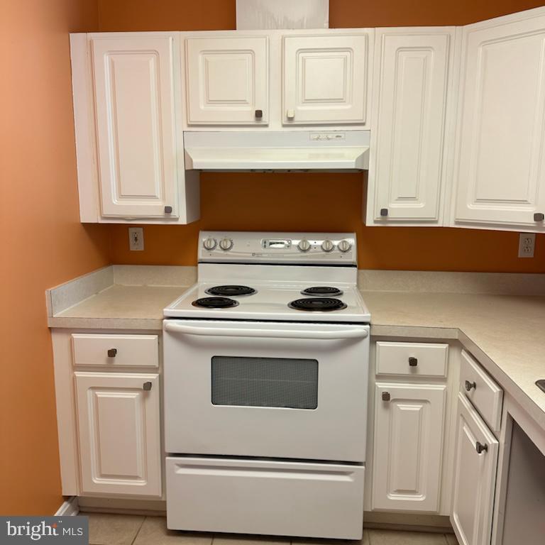 23 Pierside Dr #217