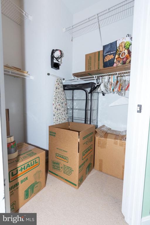 23 Pierside Dr #217