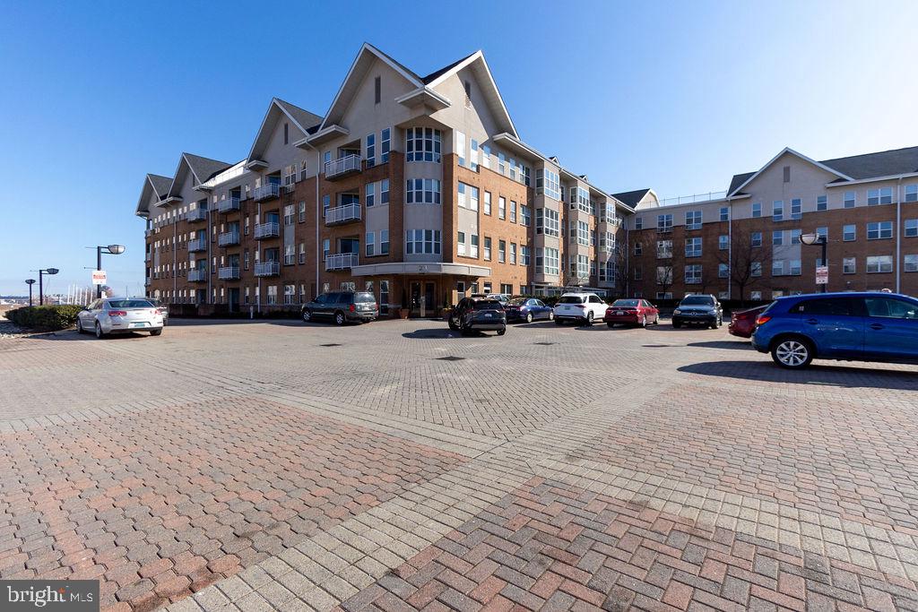 23 Pierside Dr #217