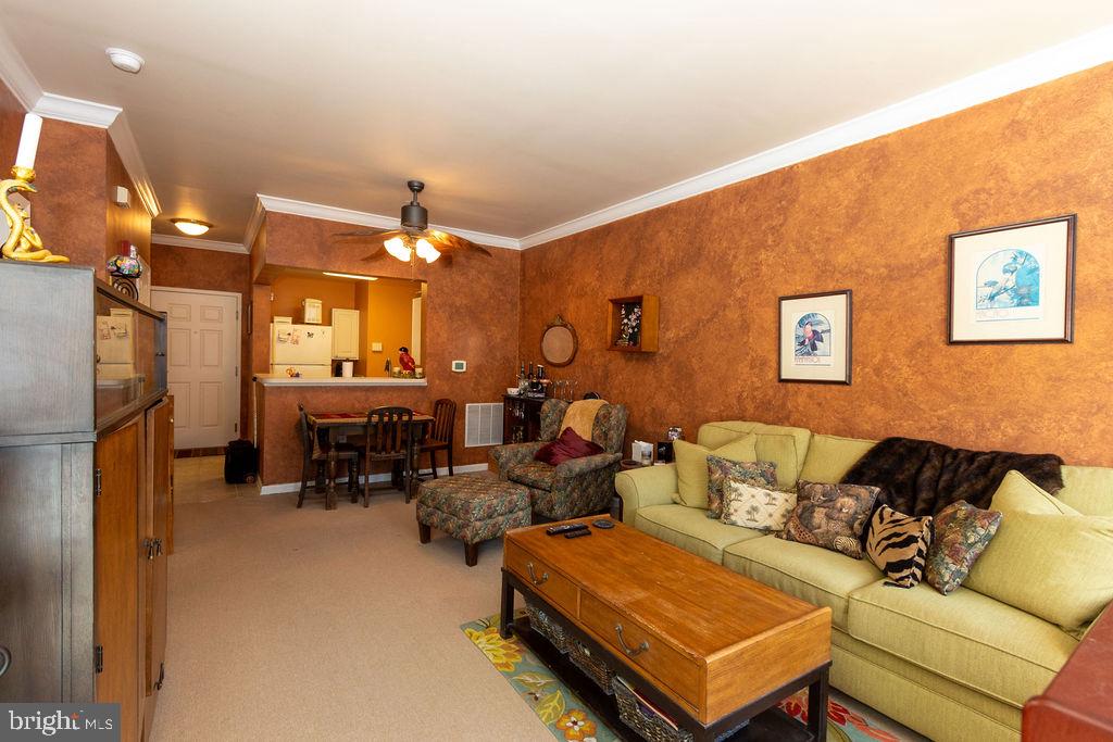 23 Pierside Dr #217