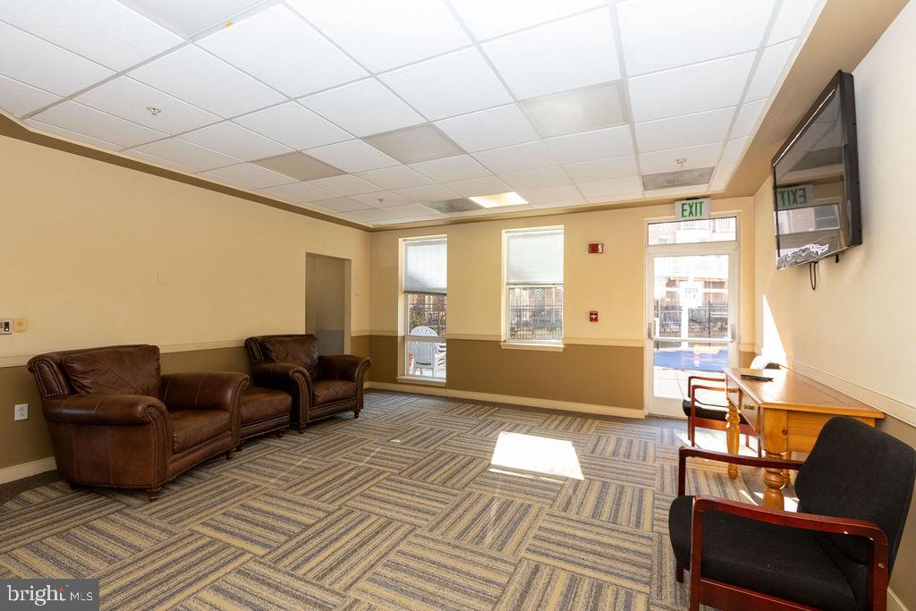 23 Pierside Dr #217