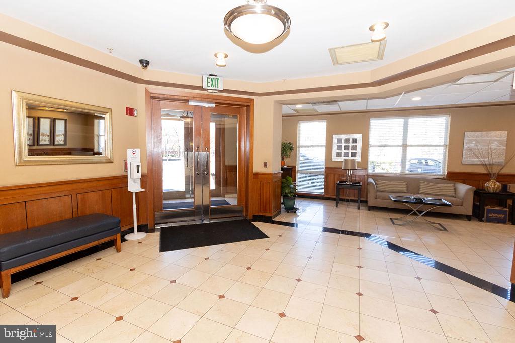 23 Pierside Dr #217