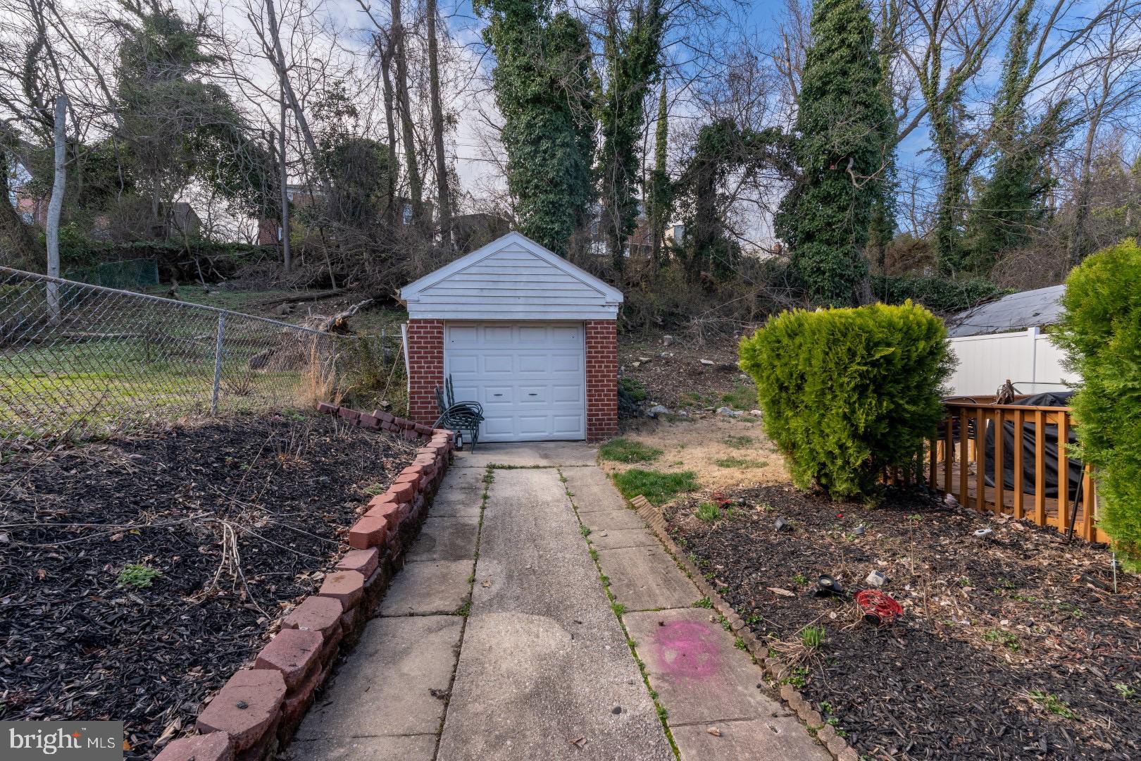 4810 Briarclift Rd