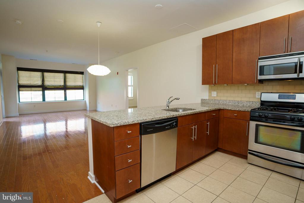 3201 Saint Paul St #319