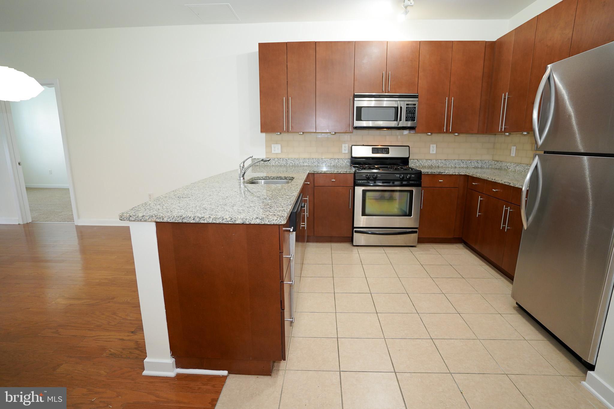 3201 Saint Paul St #319