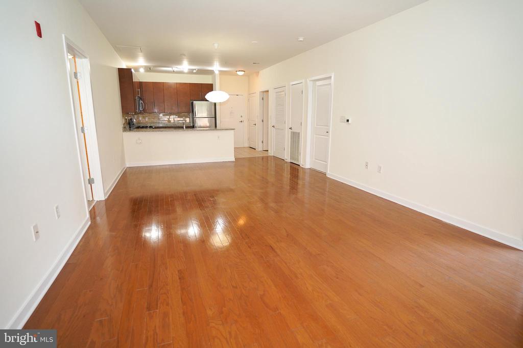 3201 Saint Paul St #319