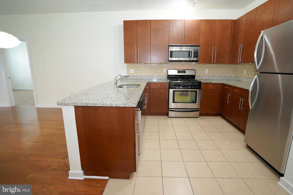 3201 Saint Paul St #319