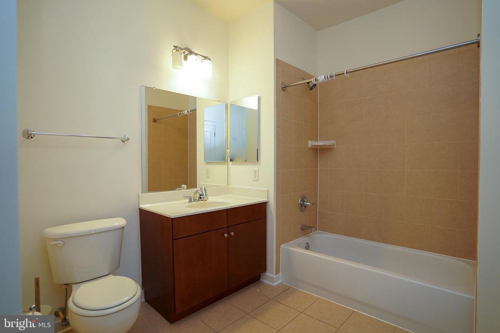 3201 Saint Paul St #319