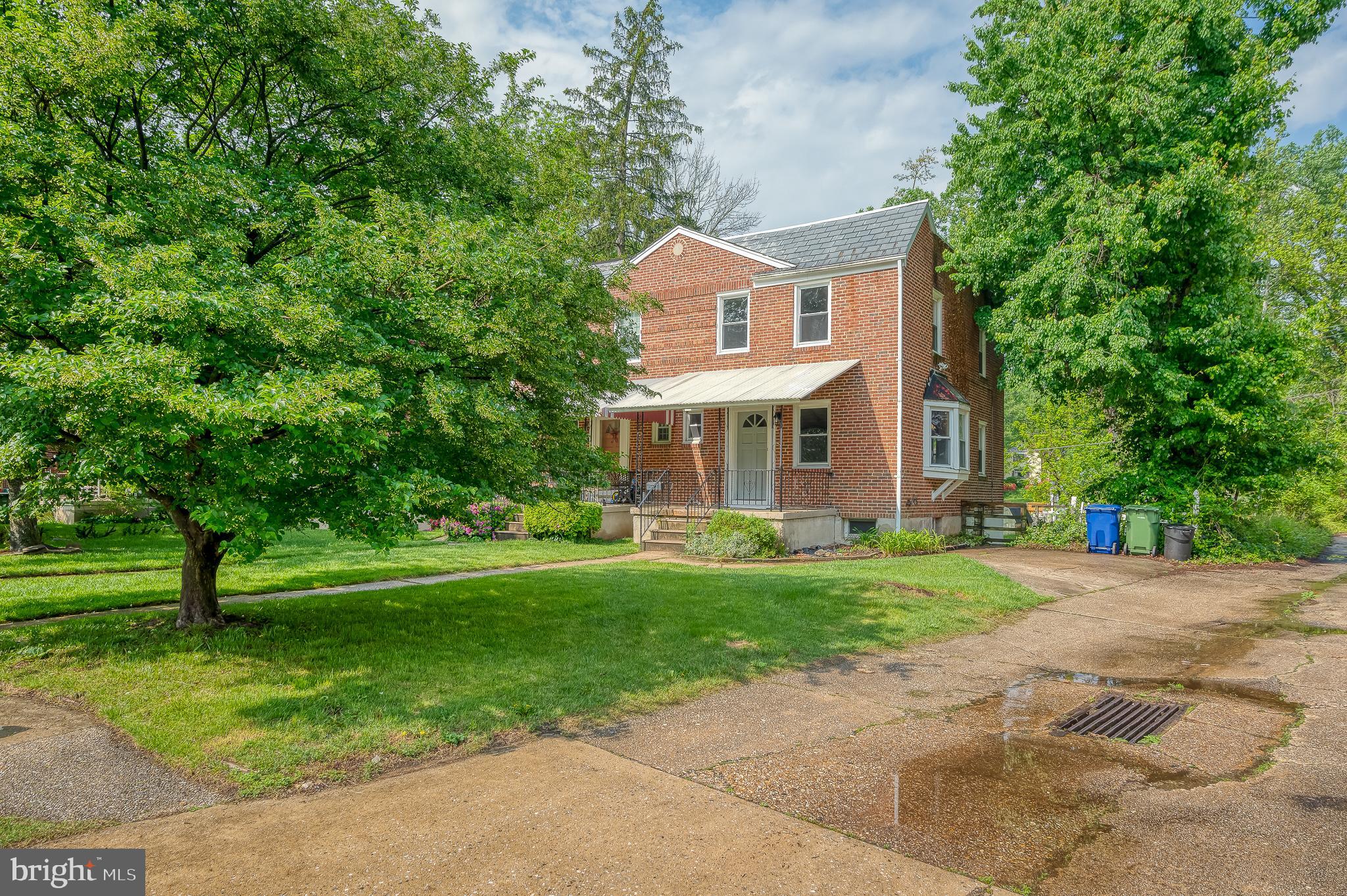 5713 Rockspring Rd