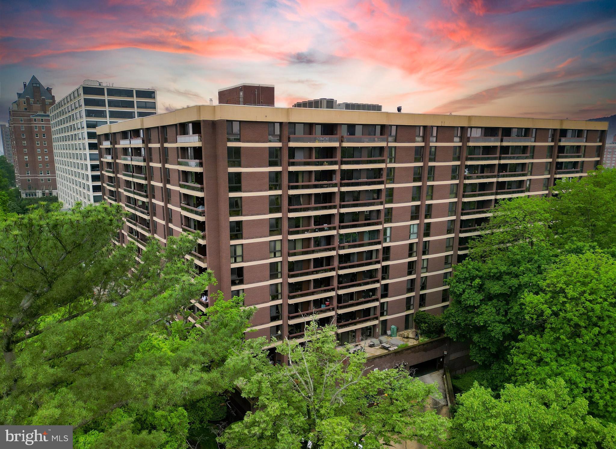 4100 N Charles St #1102