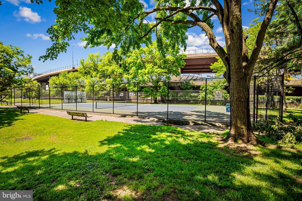 124 W Henrietta St #3