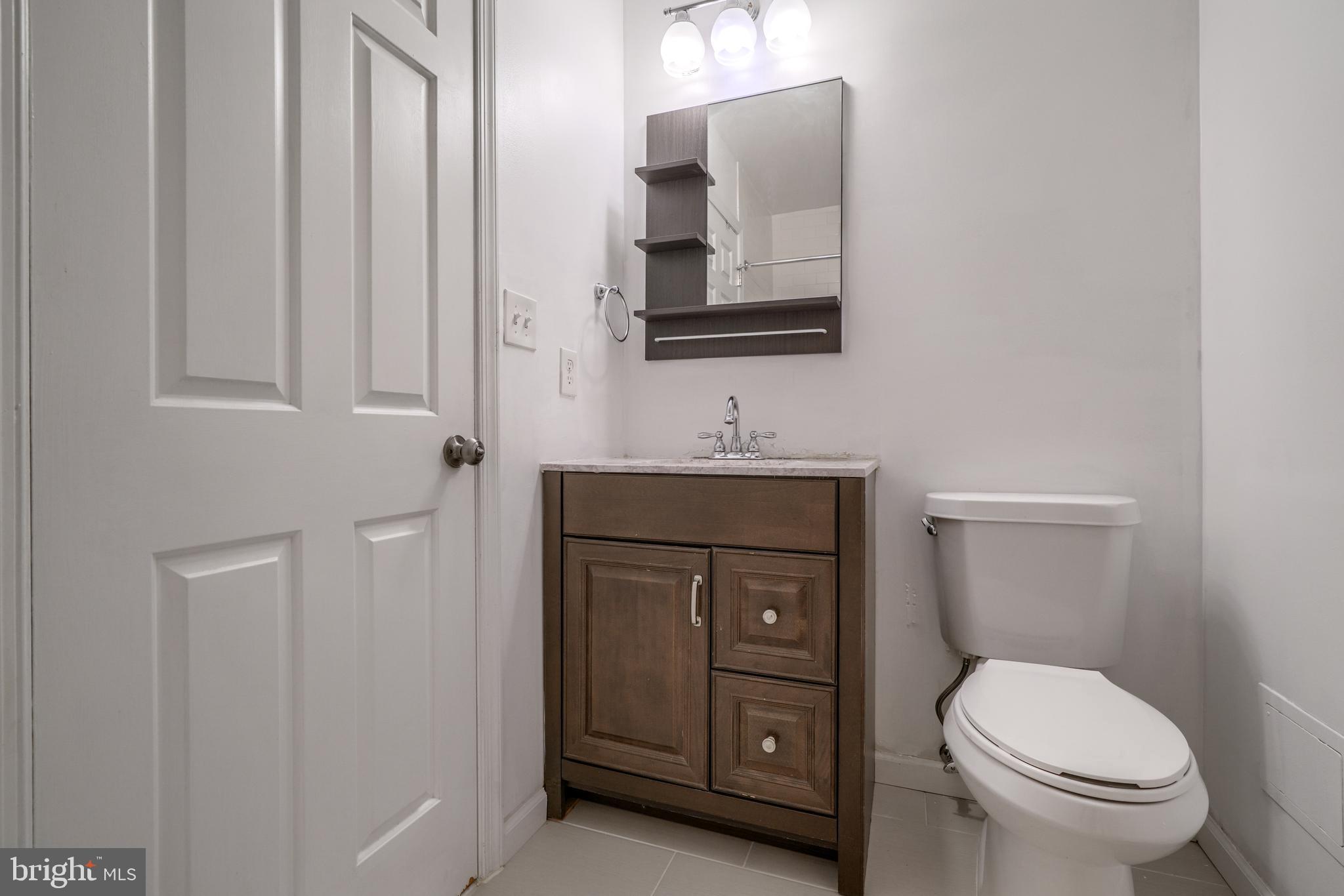 1022 Dartmouth Glen Way