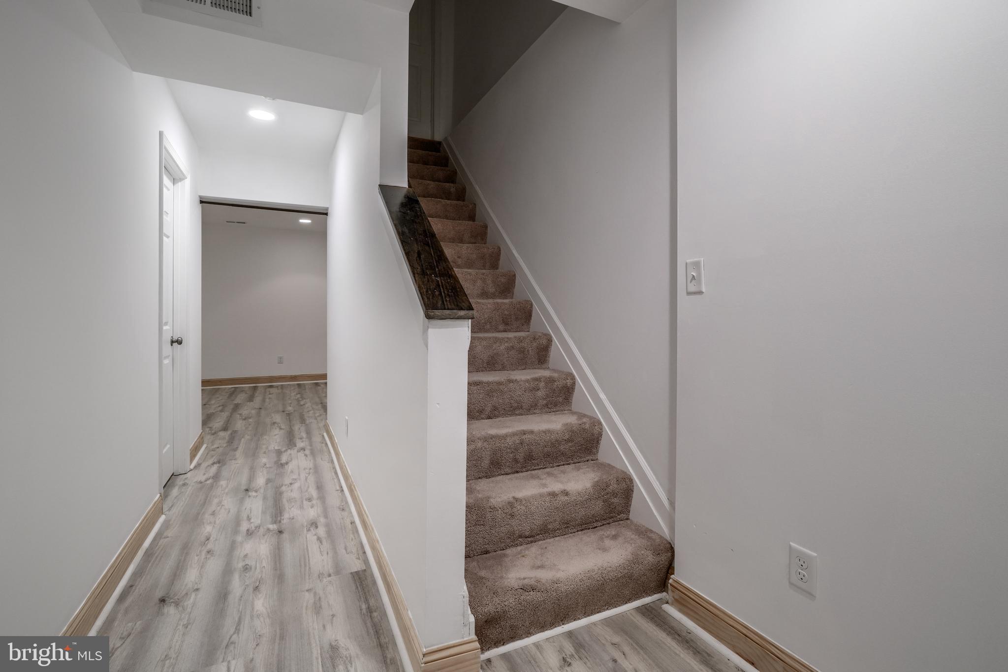 1022 Dartmouth Glen Way