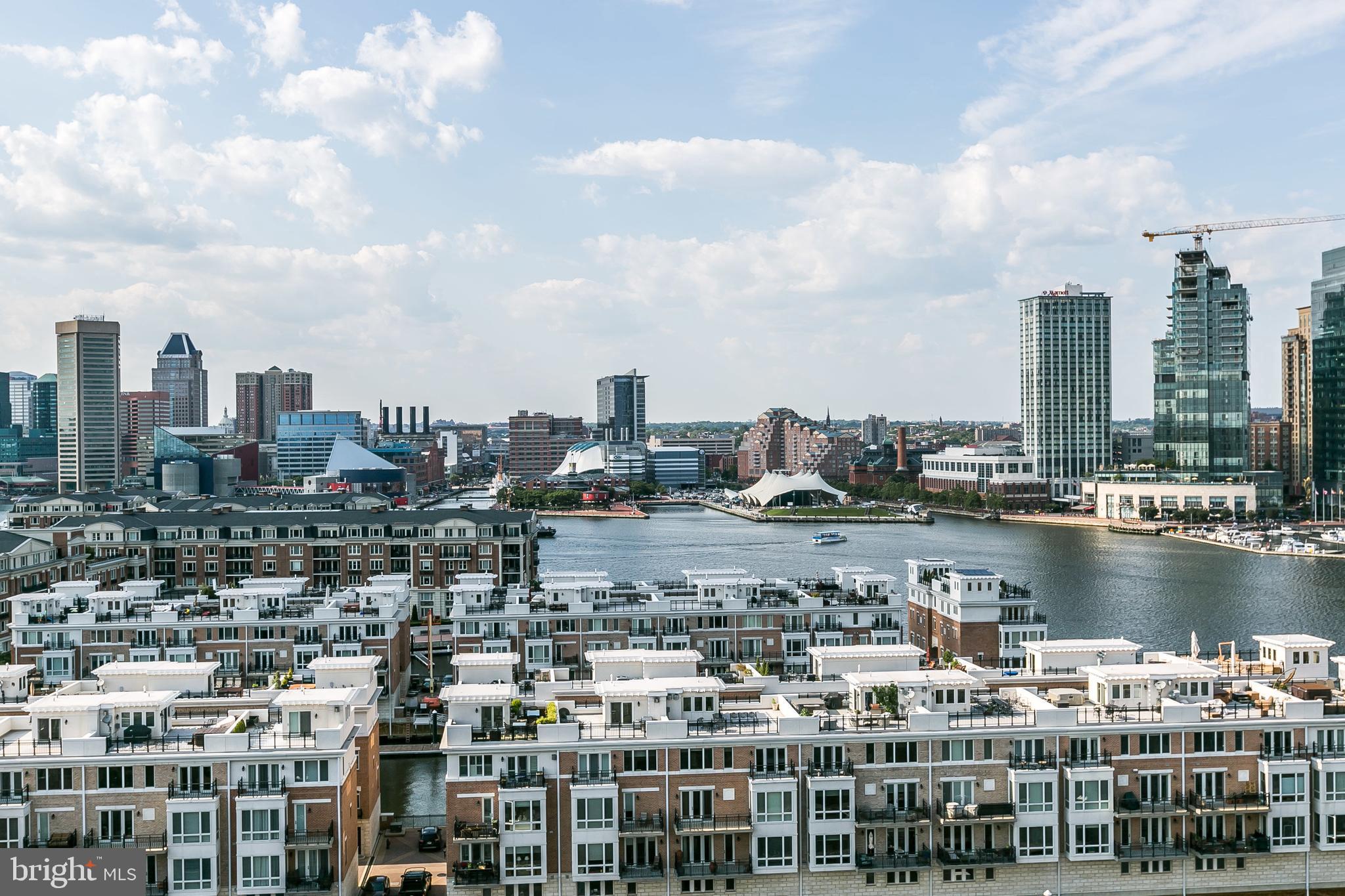 100 HARBORVIEW DR #1113