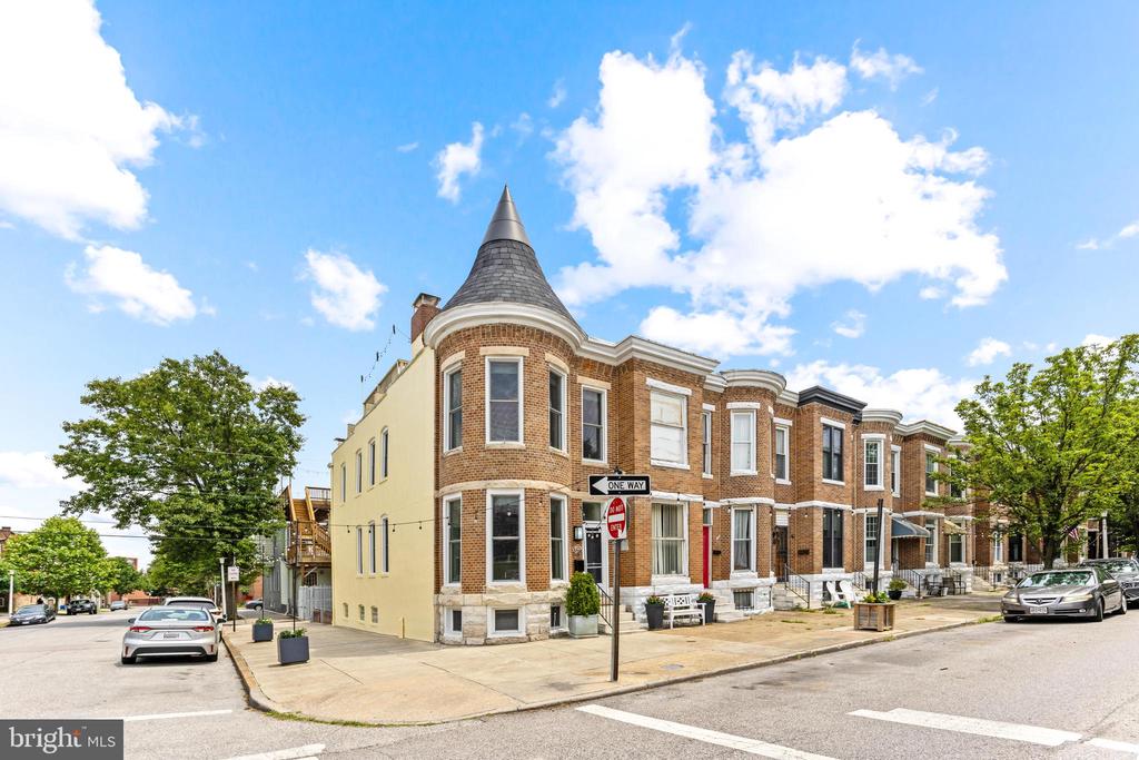 1701 Jackson St