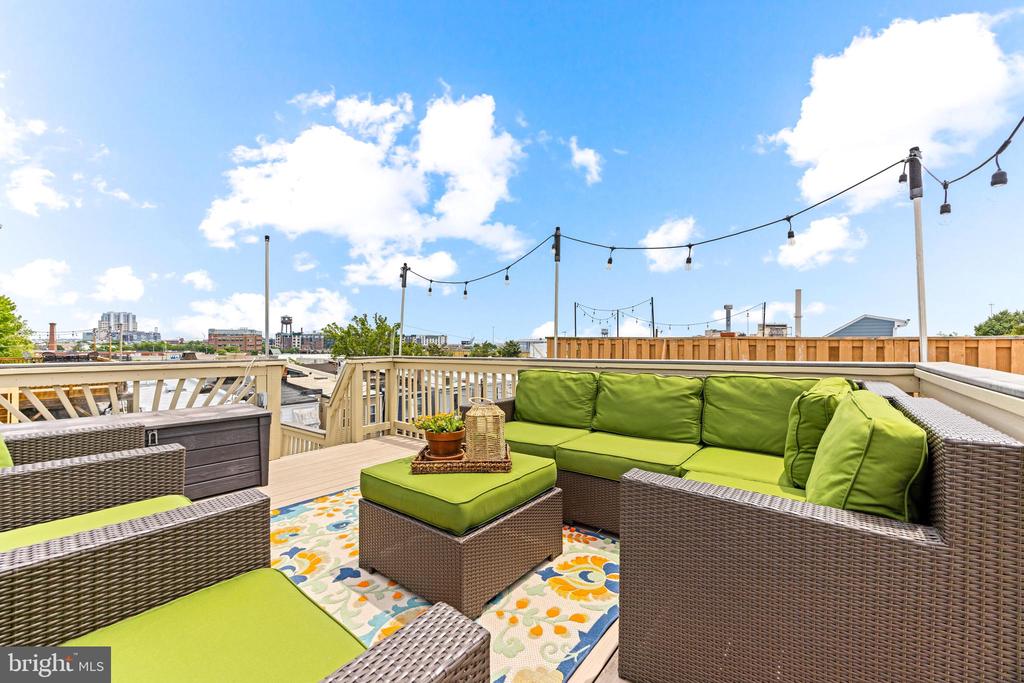1701 Jackson St