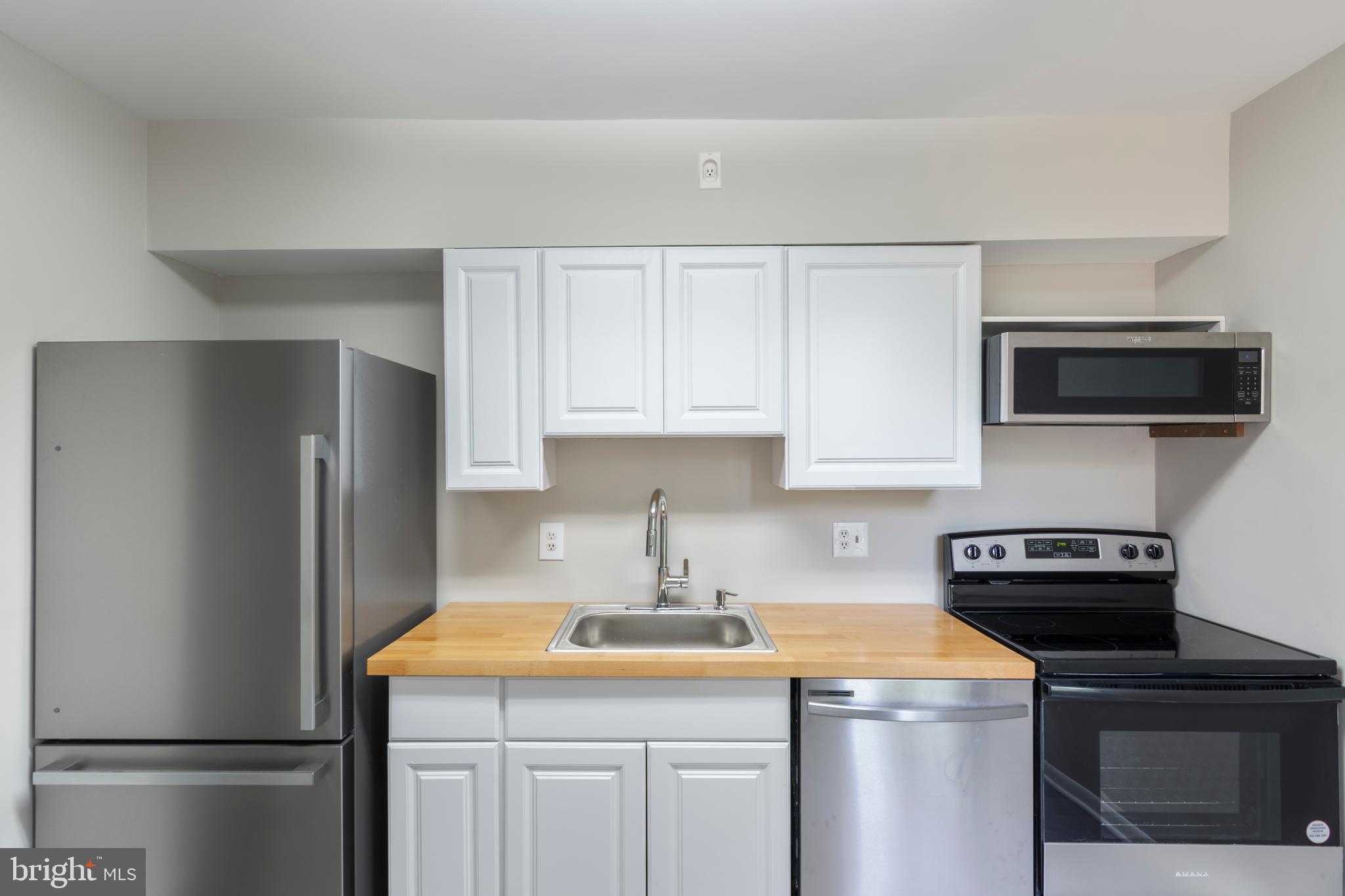 6711 Park Heights Ave #211