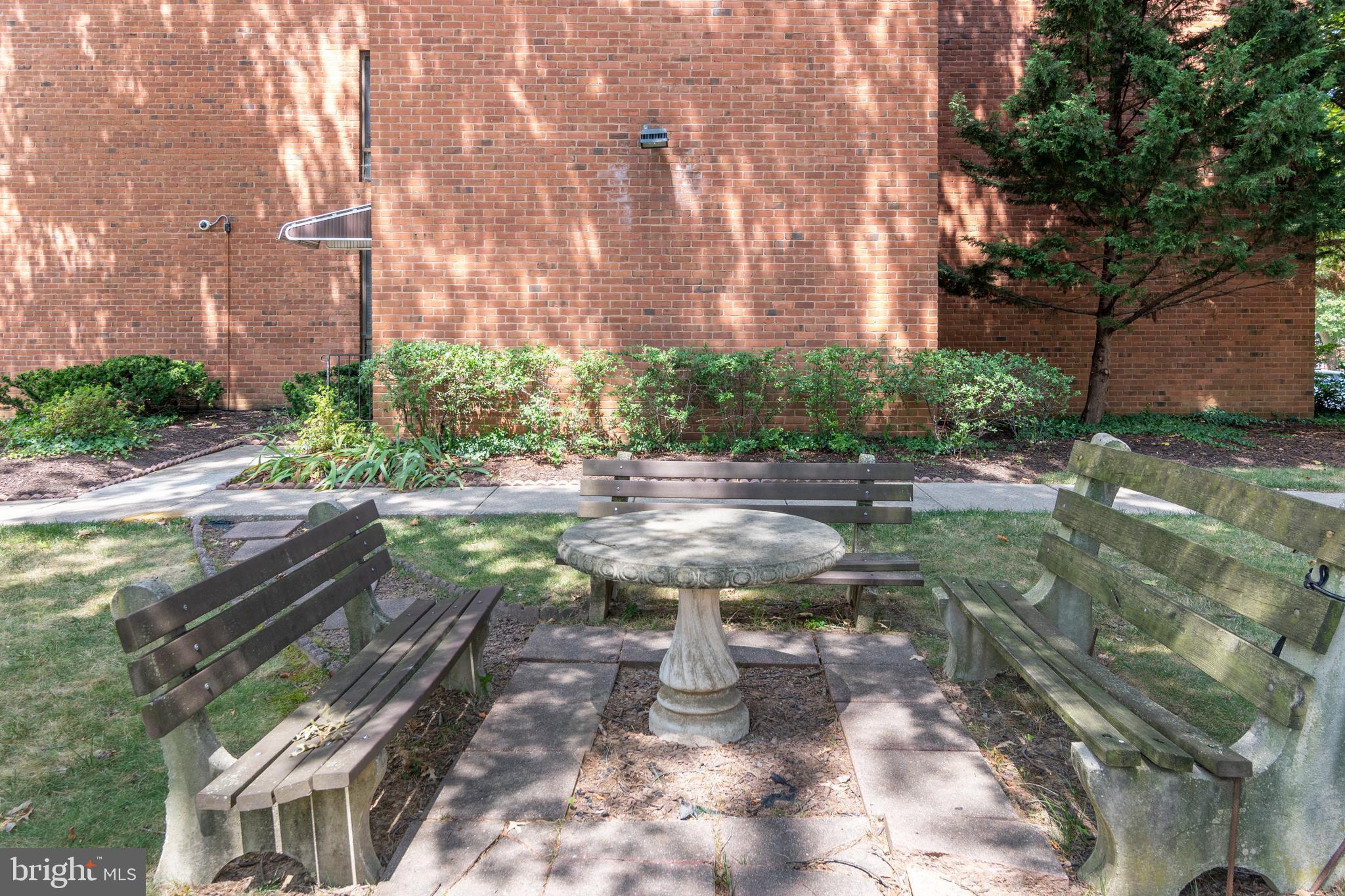 6711 Park Heights Ave #211
